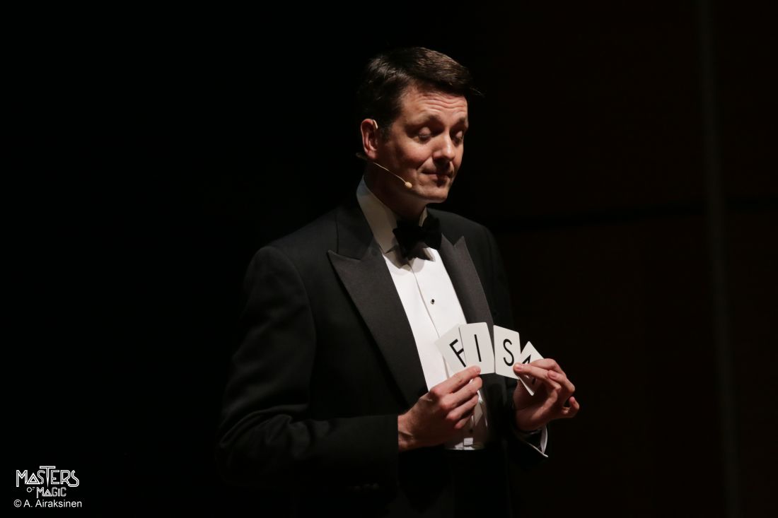Guy Hollingworth - Masters of Magic