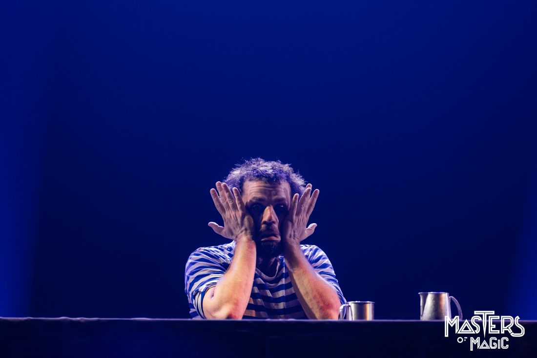 Yann Frisch - Masters of Magic